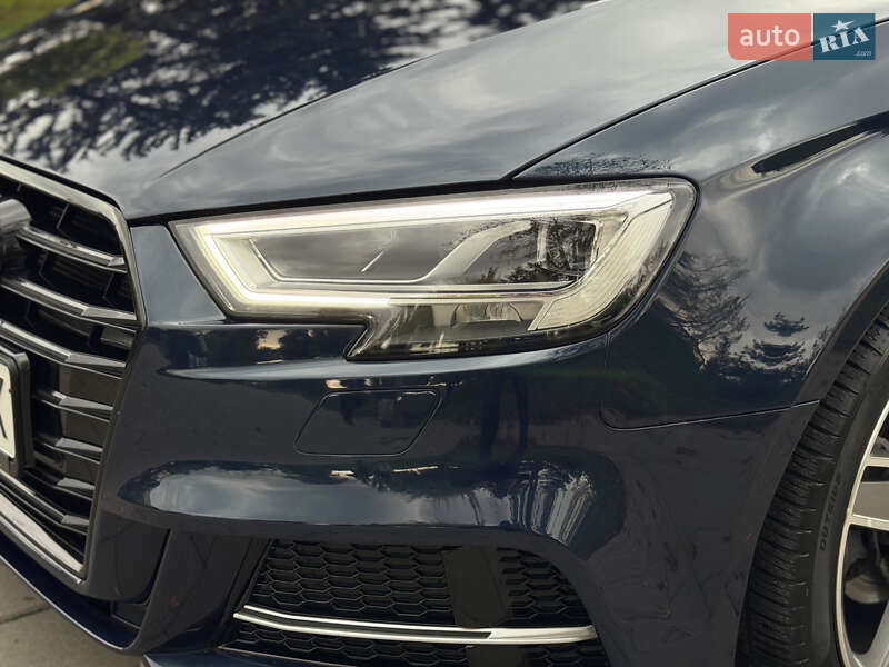 Седан Audi A3 2016 в Вінниці