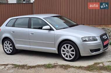Хетчбек Audi A3 2005 в  фото 13 Хетчбек Audi A3 2005 в