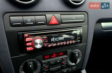 Хетчбек Audi A3 2005 в  фото 48 Хетчбек Audi A3 2005 в