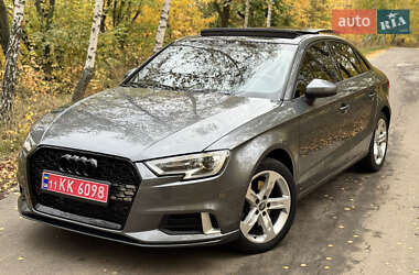Седан Audi A3 2017 в Лубнах