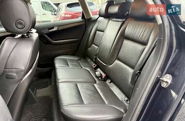 Хэтчбек Audi A3 2012 в 