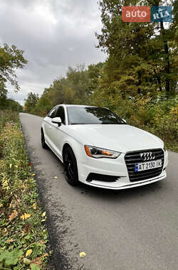 Седан Audi A3 2016 в 