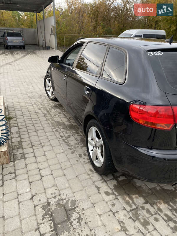 Хетчбек Audi A3 2006 в Любарі
