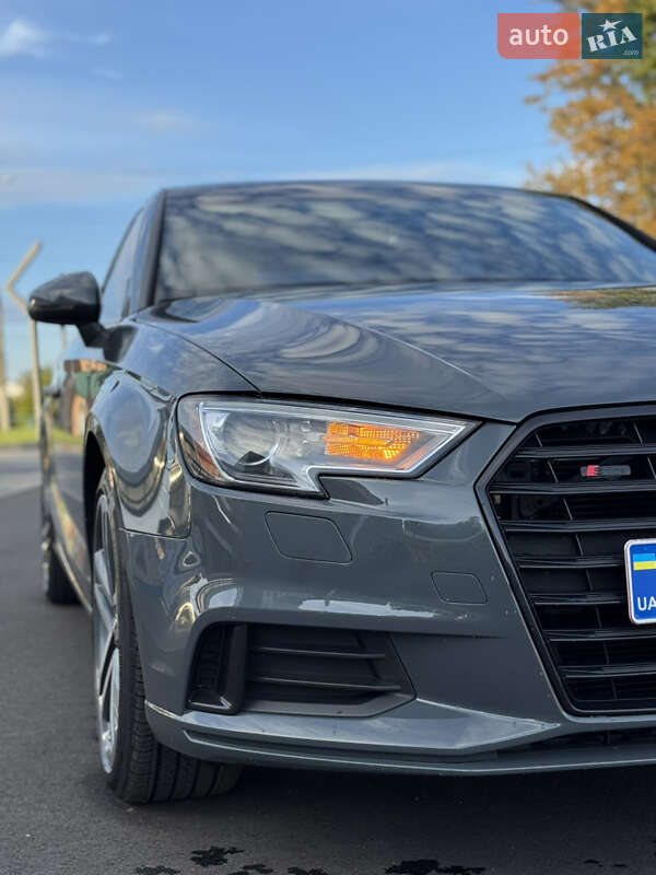 Седан Audi A3 2019 в Києві