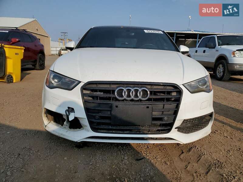 Седан Audi A3 2016 в Луцке