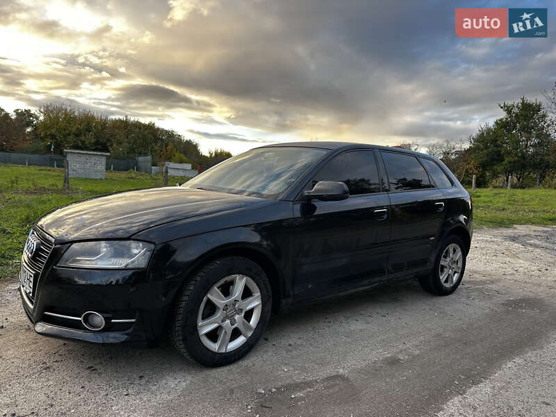 Хэтчбек Audi A3 2012 в Ровно