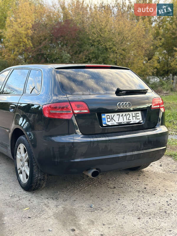 Хэтчбек Audi A3 2012 в Ровно