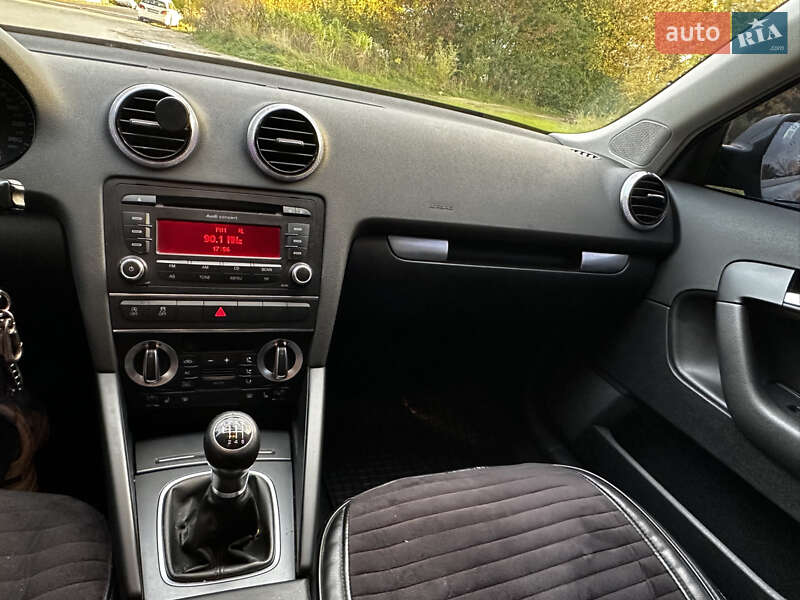 Хэтчбек Audi A3 2012 в Ровно