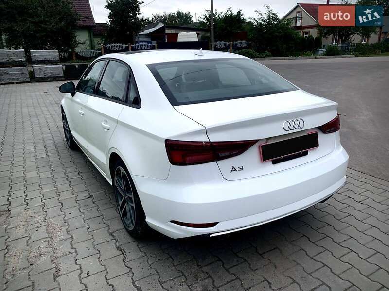 Седан Audi A3 2017 в Києві