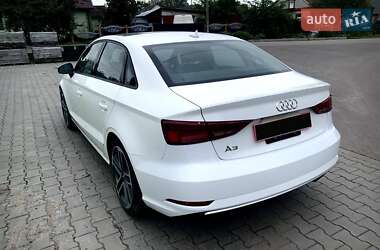 Седан Audi A3 2017 в 