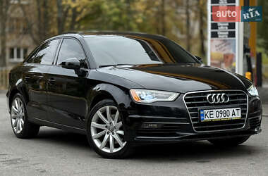Седан Audi A3 2014 в Днепре