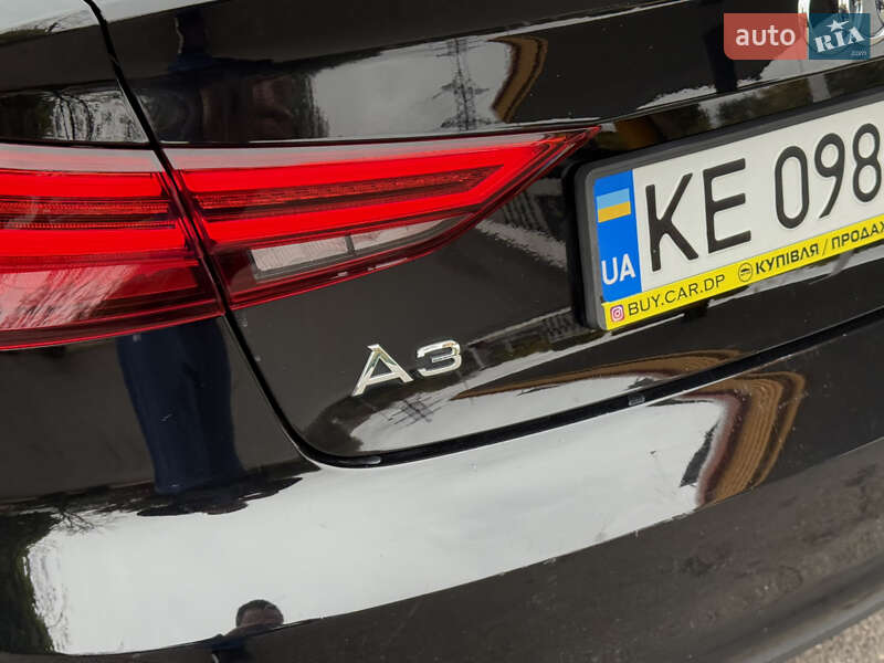 Седан Audi A3 2014 в Дніпрі