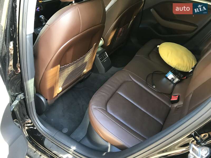 Седан Audi A3 2015 в Киеве