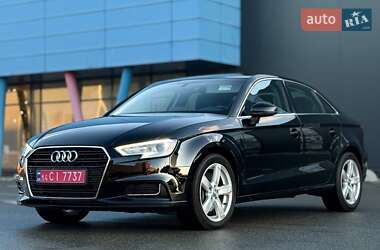Седан Audi A3 2020 в Киеве