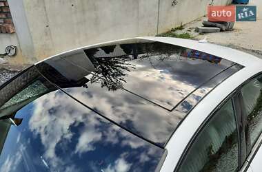 Хетчбек Audi A3 2015 в 