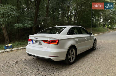 Седан Audi A3 2015 в 