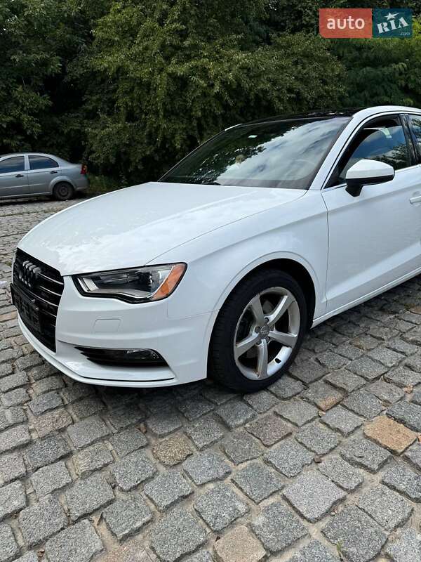 Седан Audi A3 2016 в Києві