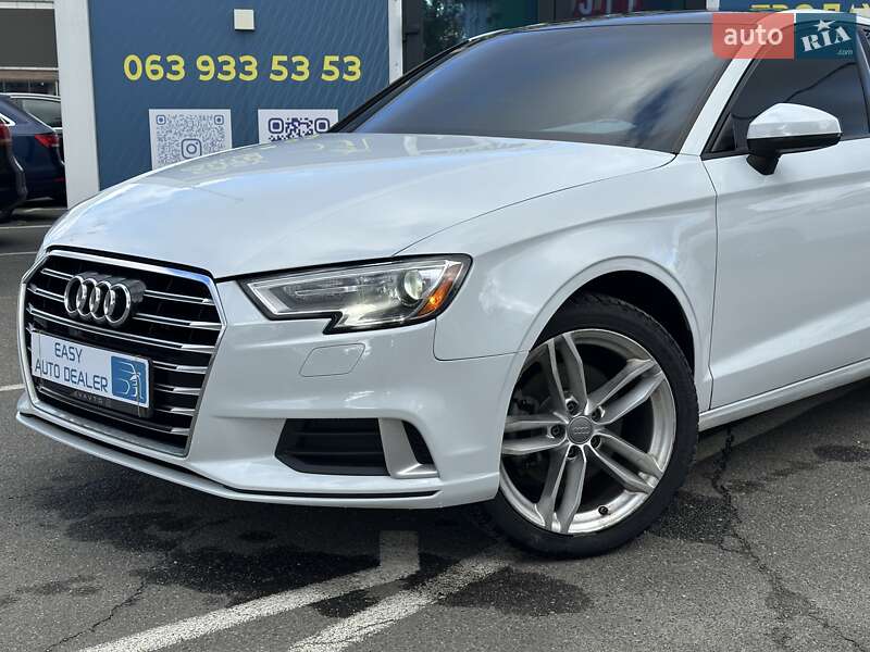 Седан Audi A3 2017 в Киеве фото 11 Седан Audi A3 2017 в Киеве