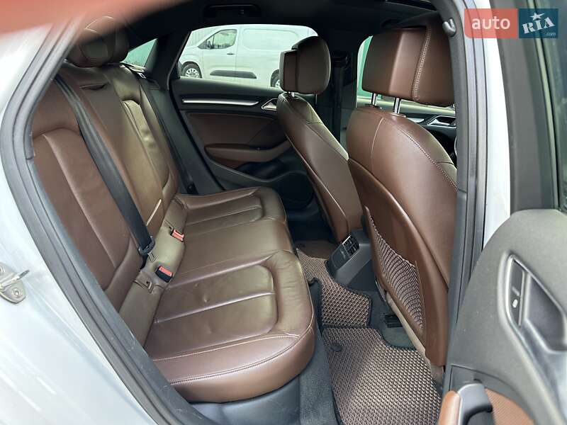 Седан Audi A3 2017 в Киеве фото 31 Седан Audi A3 2017 в Киеве