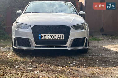 Седан Audi A3 2015 в Днепре