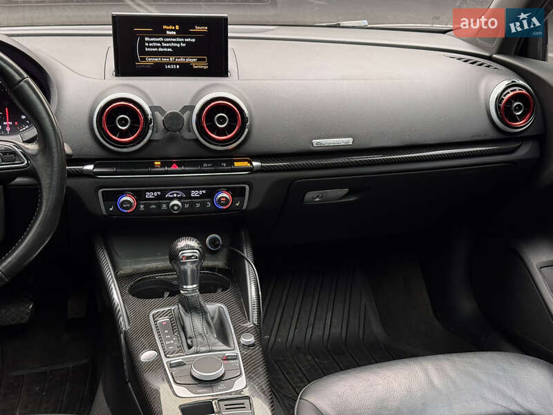 Седан Audi A3 2016 в Киеве