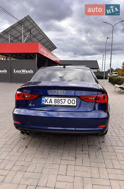 Седан Audi A3 2014 в Киеве