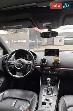 Седан Audi A3 2014 в Киеве