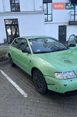 Хэтчбек Audi A3 1997 в Вишневом