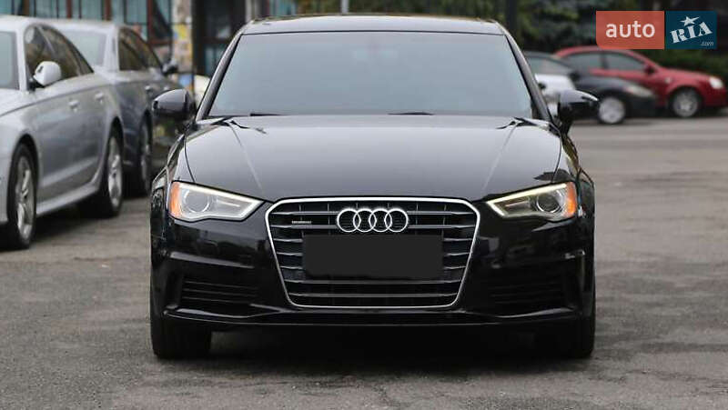 Седан Audi A3 2015 в Киеве
