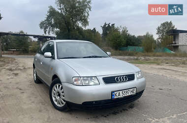 Хетчбек Audi A3 2000 в Києві