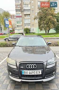 Хэтчбек Audi A3 2003 в 