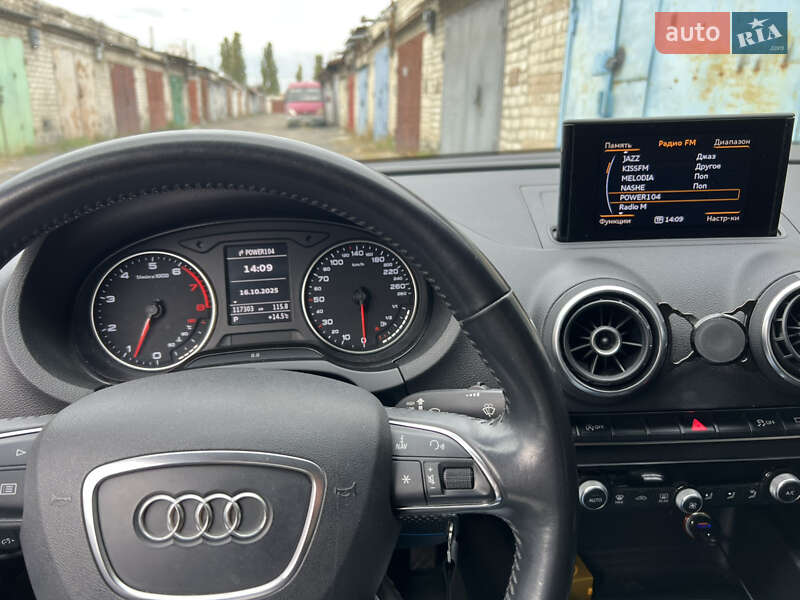 Седан Audi A3 2014 в Києві