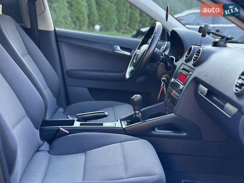 Хэтчбек Audi A3 2008 в Староконстантинове