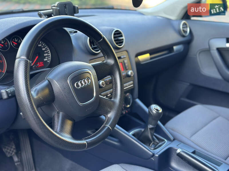 Хэтчбек Audi A3 2008 в Староконстантинове