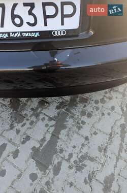 Хэтчбек Audi A3 2001 в 