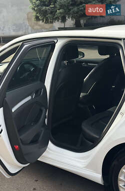 Хэтчбек Audi A3 2016 в 