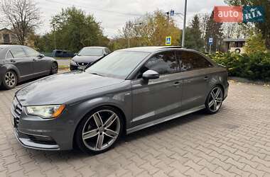 Седан Audi A3 2015 в 