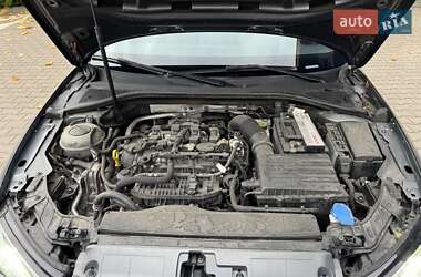 Седан Audi A3 2015 в 