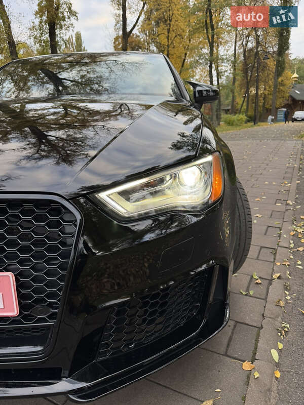Седан Audi A3 2015 в Киеве