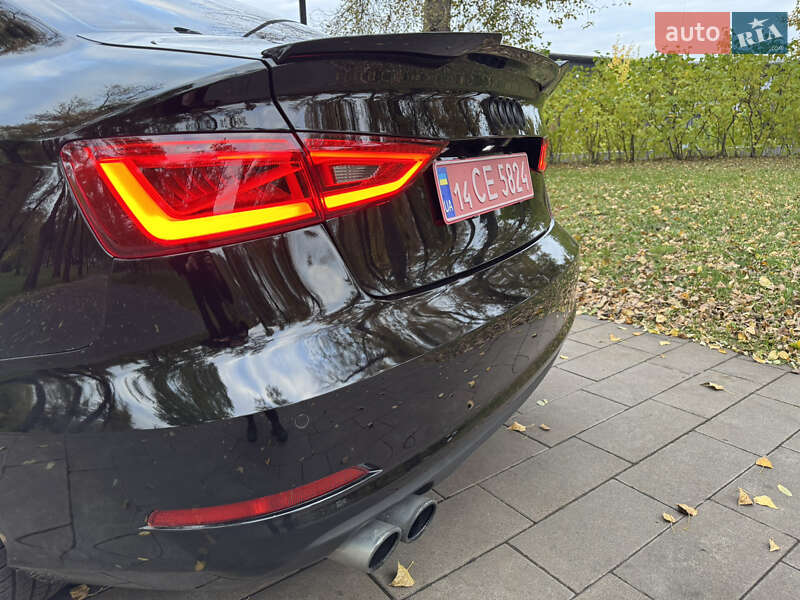Седан Audi A3 2015 в Киеве