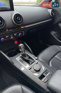 Седан Audi A3 2015 в 