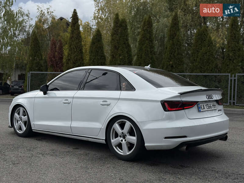 Седан Audi A3 2015 в Черкассах
