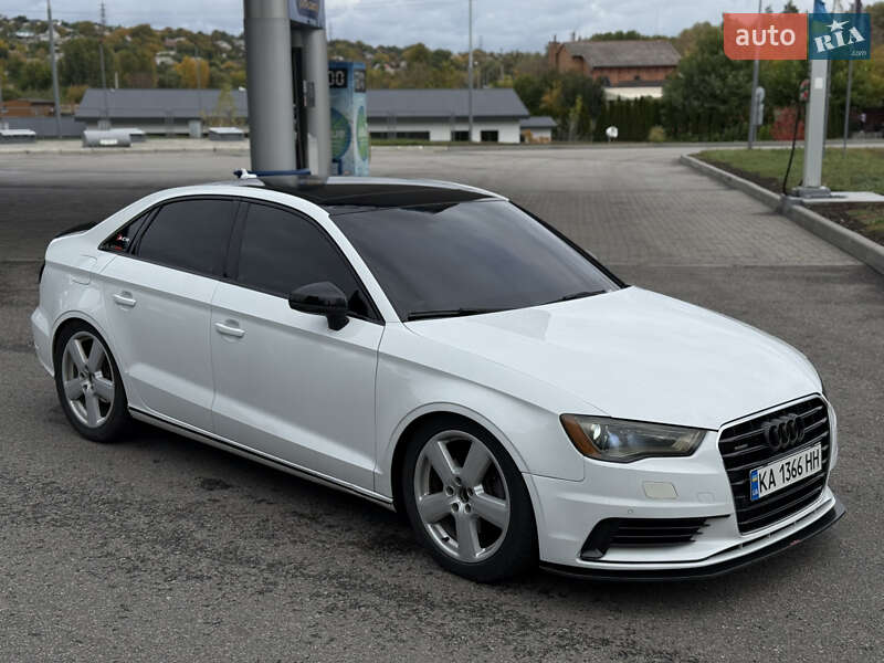 Седан Audi A3 2015 в Черкассах