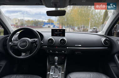 Седан Audi A3 2015 в 