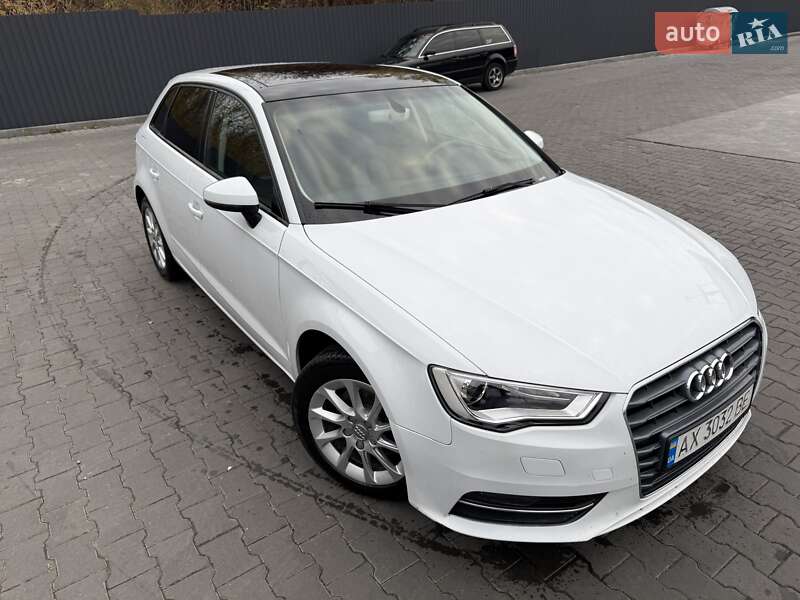 Хэтчбек Audi A3 2015 в Полтаве