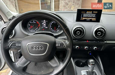 Седан Audi A3 2016 в Ровно