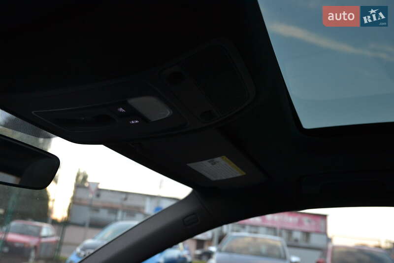 Седан Audi A3 2017 в Луцке