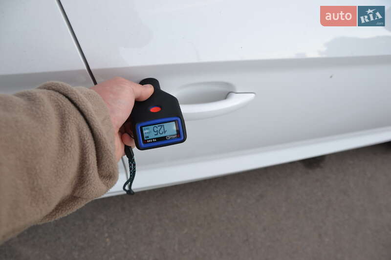 Седан Audi A3 2017 в Луцке