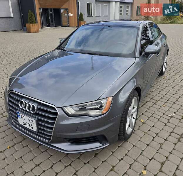 Седан Audi A3 2015 в Коломиї