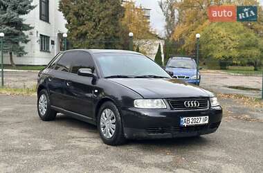 Хетчбек Audi A3 2002 в 